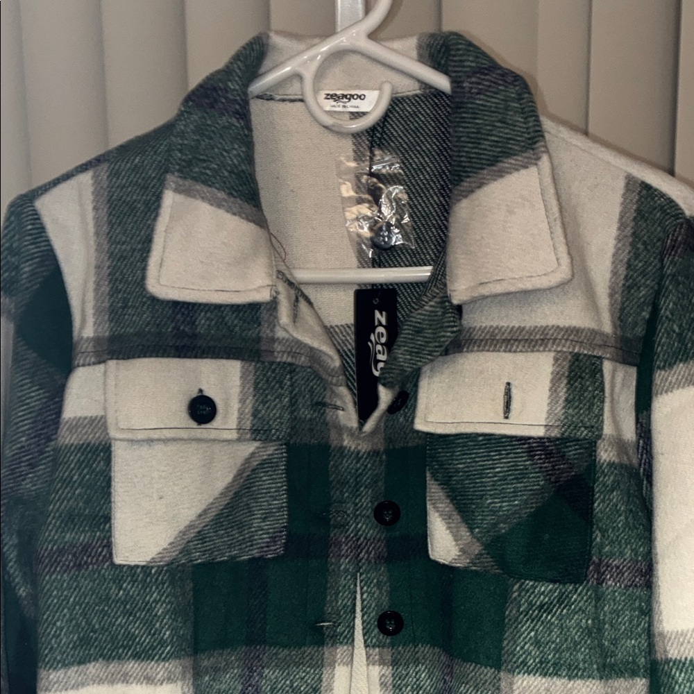 Zeagoo Black and White Plaid Utility Jacket - Picture 3 of 6